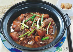 狗肉和什么一起吃最好？狗肉和什么一起燉好吃？