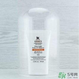 科顏氏適合什么膚質(zhì)？科顏氏適合油性肌膚皮膚痘痘肌膚嗎？
