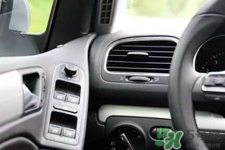 冬天車?yán)锱瘹夂挠蛦?？汽車冬天開暖風(fēng)費(fèi)油嗎？