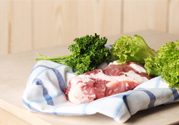 生肉放冰箱能放多久？生肉能在冷藏放多久？