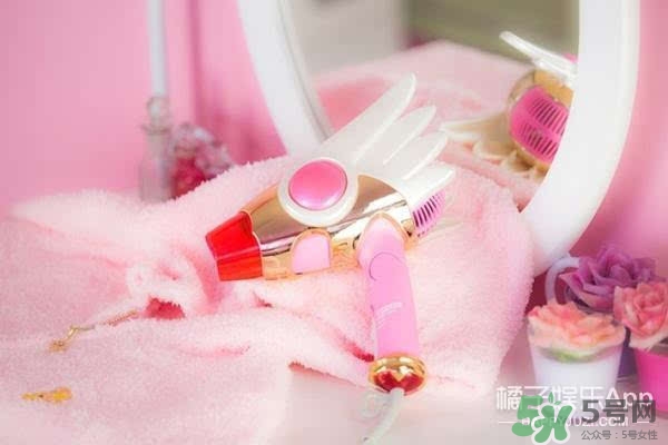 魔卡少女櫻魔杖吹風(fēng)機(jī)多少錢？魔卡少女櫻吹風(fēng)機(jī)哪里買？