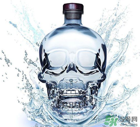 白酒可以帶上飛機(jī)嗎？飛機(jī)可以托運(yùn)白酒嗎？