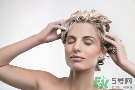 產(chǎn)后可以洗頭嗎？產(chǎn)后多久可以洗頭發(fā)？