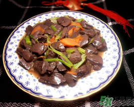 坐月子可以吃羊血嗎？坐月子能吃羊血嗎？
