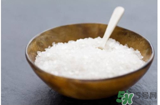 鹽水洗鼻多久見效？鹽水洗鼻一次洗多久？