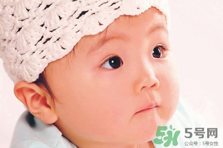 冬天寶寶能穿開(kāi)襠褲嗎？冬天寶寶穿什么褲子好？