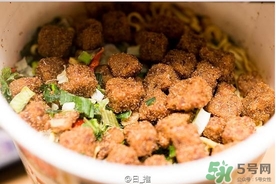 日清杯面謎肉祭多少錢？合味道謎肉祭的謎肉是什么肉？