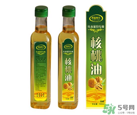 寶寶多大可以吃核桃油？寶寶吃核桃油的好處