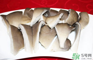 坐月子能吃平菇嗎？坐月子能不能吃平菇？