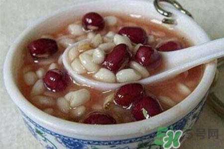 冬天可以喝紅豆薏米粥嗎？冬天喝紅豆薏米粥好嗎？