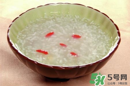 米酒變酸是怎么回事？米酒酸了應(yīng)該怎么辦？