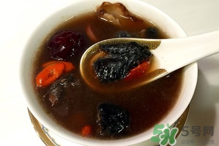 睡眠不好喝什么湯好？失眠喝什么湯好？