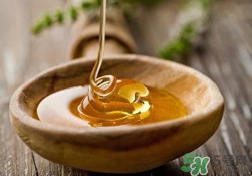 乳腺增生可以喝蜂蜜嗎？乳腺增生喝蜂蜜有用嗎？