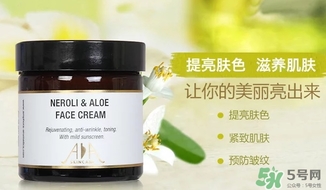 英國(guó)aa網(wǎng)橙花面霜怎么用？英國(guó)aa網(wǎng)橙花面霜怎么樣？