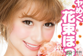 canmake花瓣腮紅珠光還是啞光好？canmake腮紅珠光好看還是啞光？
