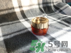 雅詩蘭黛紅石榴適合什么年齡？雅詩蘭黛紅石榴系列適合年齡
