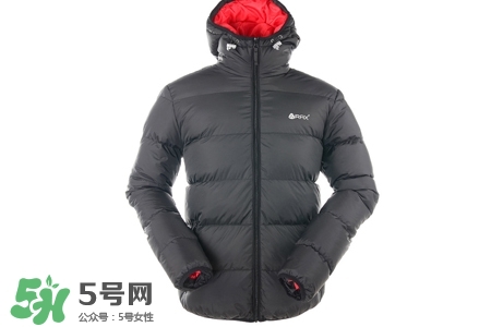 冬天穿皮衣和羽絨服哪個(gè)更保暖？冬天穿皮衣好還是羽絨服好？