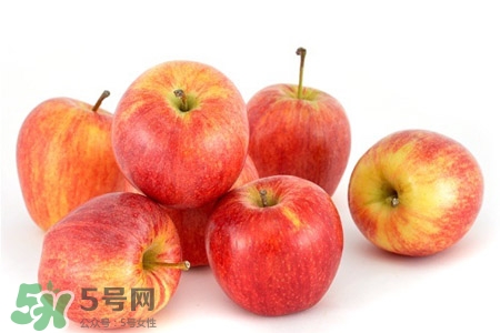 寶寶吃蘋果泥要蒸熟嗎？寶寶吃蘋果泥有什么好處？