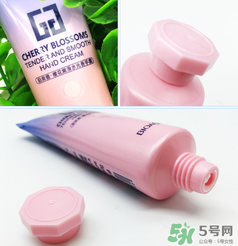 泊泉雅護(hù)手霜怎么樣？泊泉雅護(hù)手霜多少錢