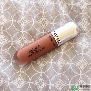 露華濃唇膏多少錢？露華濃唇膏專柜價格美國價格