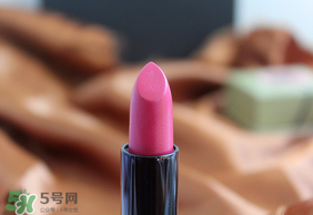 km唇膏孕婦可以用嗎？km唇膏好不好？