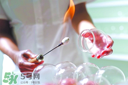 拔罐后可以泡澡嗎？拔罐后多久能泡澡？