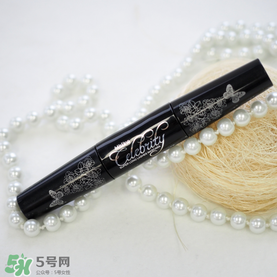 mistine4d睫毛膏紅管黑管區(qū)別 mistine睫毛膏黑管和紅管哪個好？