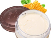 思親膚眼霜怎么樣？skin food眼霜適合年齡