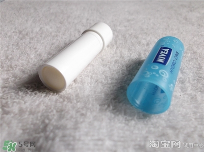 妮維雅唇膏和曼秀雷敦唇膏哪個好？妮維雅和曼秀雷敦對比