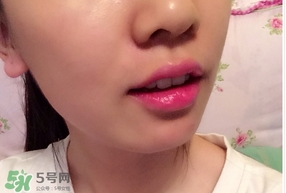 輕唇膏是什么？輕唇膏和唇膏的區(qū)別
