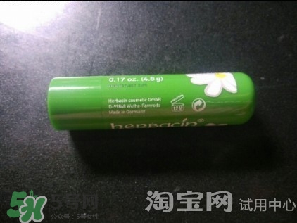 小甘菊唇膏小孩能用嗎？herbacin賀本清小甘菊唇膏小孩可以用嗎？