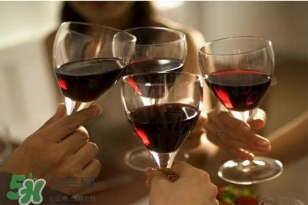 春節(jié)喝黃酒好嗎？春節(jié)喝黃酒的七大健康理由