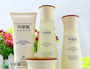 芳草集和佰草集哪個(gè)好？芳草集是雜牌子么？