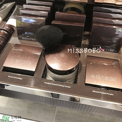 laura羅拉散粉分色號(hào)嗎？羅拉散粉試色