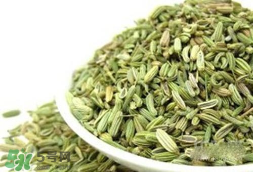 小茴香來(lái)月經(jīng)可以吃嗎？來(lái)月經(jīng)可以吃小茴香嗎？