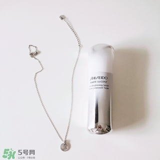 資生堂新透白精華怎么用？資生堂新透白精華使用方法