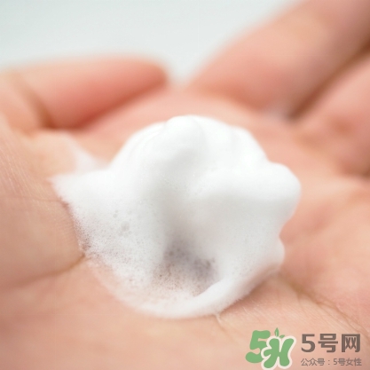 洗顏專科洗面奶怎么樣？洗顏專科洗面奶可以卸妝嗎？