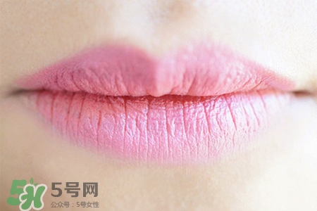 上火嘴角為什么會(huì)爛？上火嘴角爛了怎么辦？