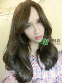 產(chǎn)后怎么護(hù)理頭發(fā)？生寶寶后頭發(fā)怎么護(hù)理