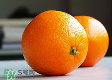 吃完橙子可以吃藥嗎？吃藥后可以吃橙子嗎？