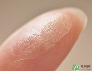 etvos亮顏礦物粉凝霜多少錢(qián)?etvos礦物質(zhì)粉底霜專(zhuān)柜價(jià)格