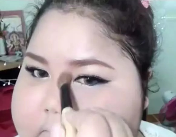 臉胖怎么化妝好看？臉大怎么化妝好看