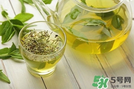 口含茶葉能治口臭嗎？口含茶葉有什么作用？