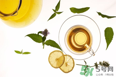 口含茶葉能治口臭嗎？口含茶葉有什么作用？