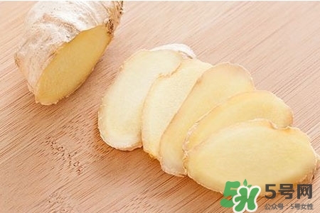 口含生姜片止咳嗎？姜治咳嗽嘔吐小秘方