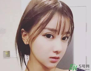 素顏霜什么時候涂？素顏霜怎么涂均勻？
