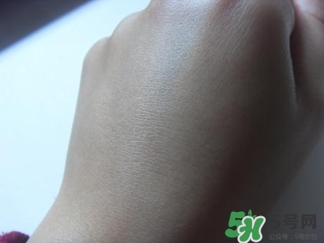 雙妹粉嫩膏怎么用？雙妹粉嫩膏使用方法