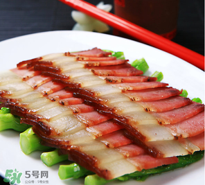 腌肉長毛了還能吃嗎？腌肉長綠毛了還能吃嗎？