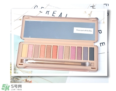 color deep眼影怎么樣？色號試色圖