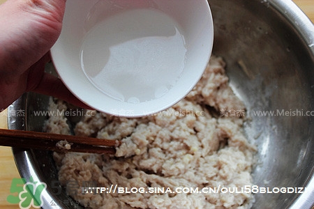 魚丸用什么粉？魚丸用面粉還是淀粉？